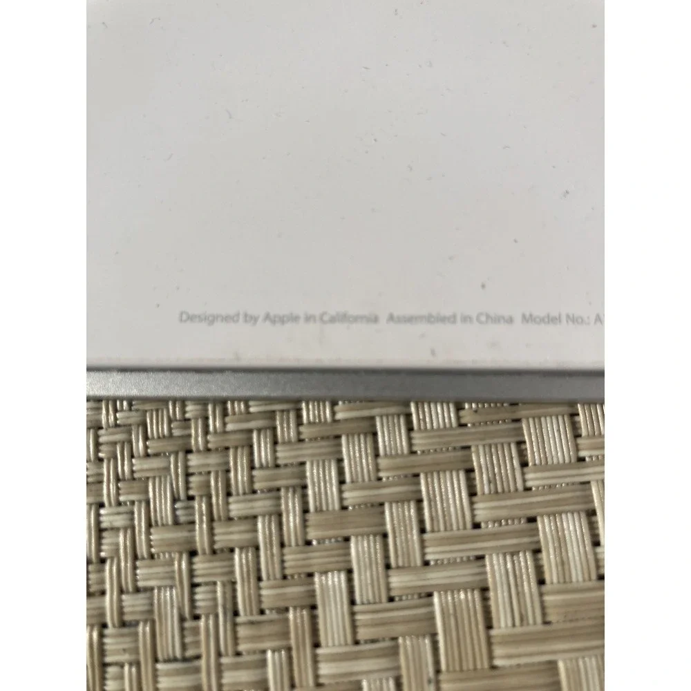 Genuine Apple Wired Keyboard with Numeric Keypad A1243 MB110LL/B Aluminum USB